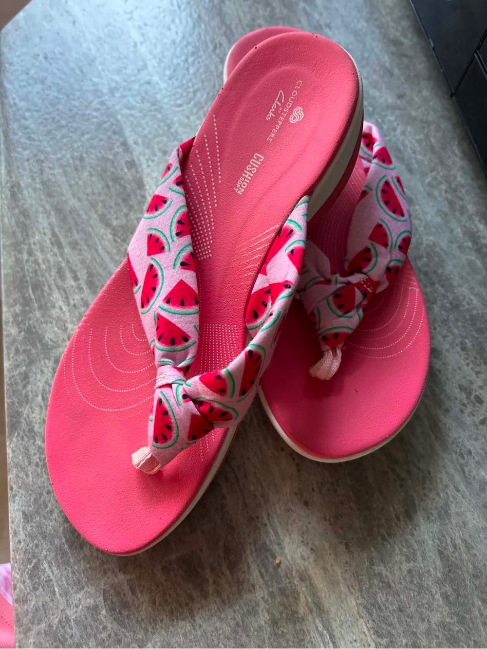 Clarks Women’s Pink Watermelon Print Twist Strap Sandals